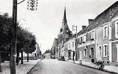 72 Saint Cosme de Vair Entree du Bourg II